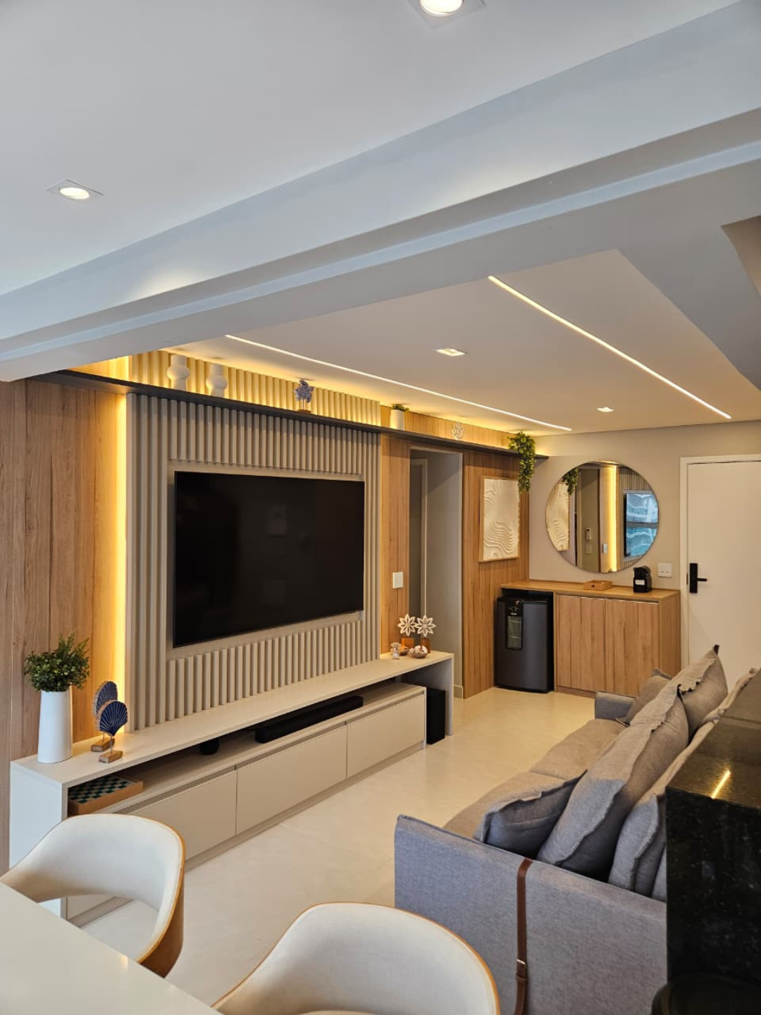 Sala com solução elegante e funcional